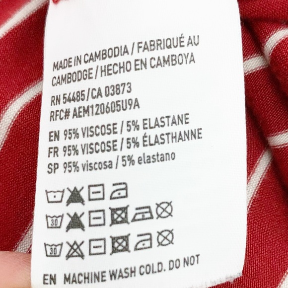 American Eagle Soft and Sexy Striped Long Sleeve Scoop V-Neck Pullover Top ❤️🤍 - Picture 7 of 10